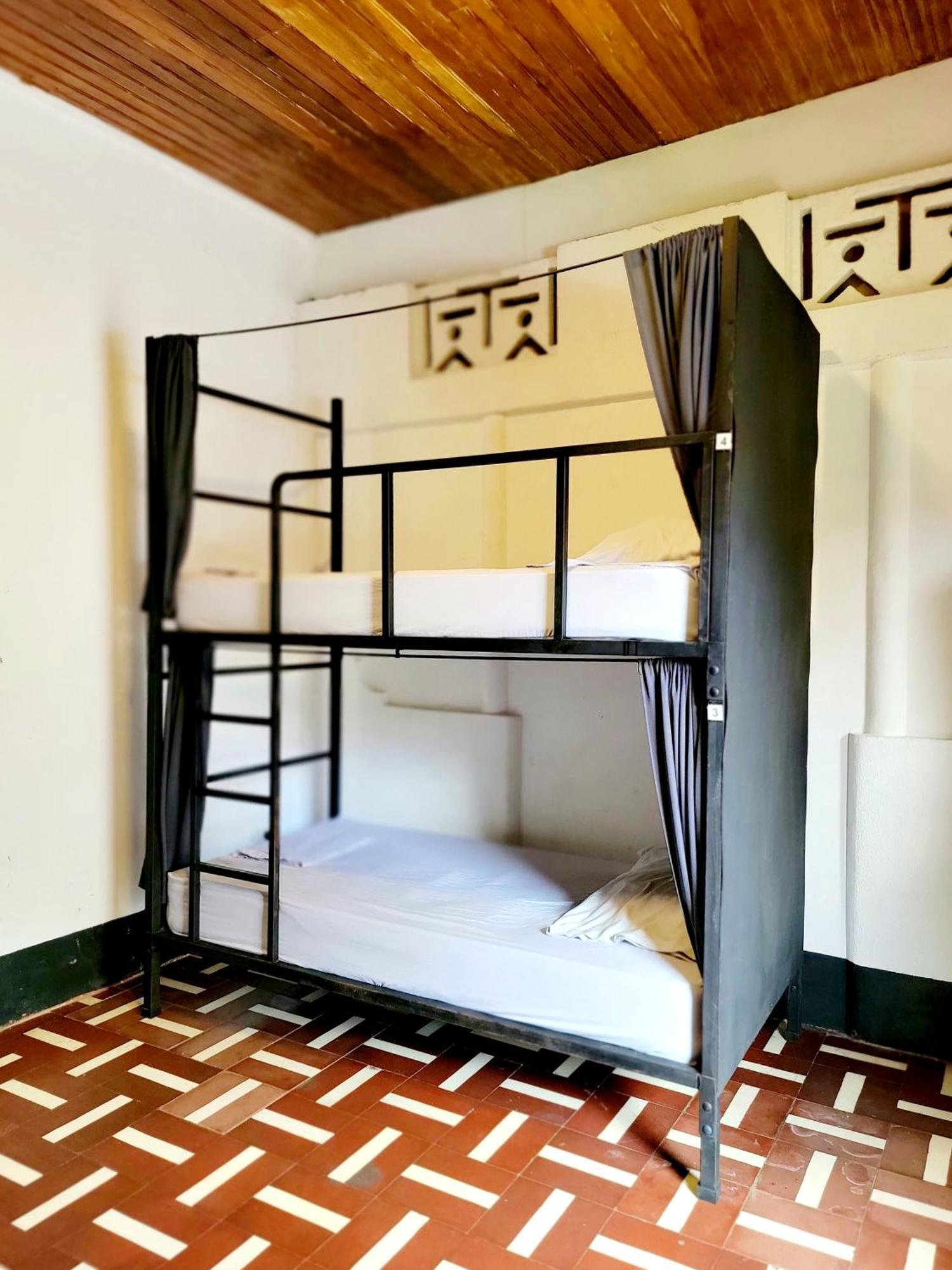 Poco A Poco Junior Hostel Leon Ngoại thất bức ảnh