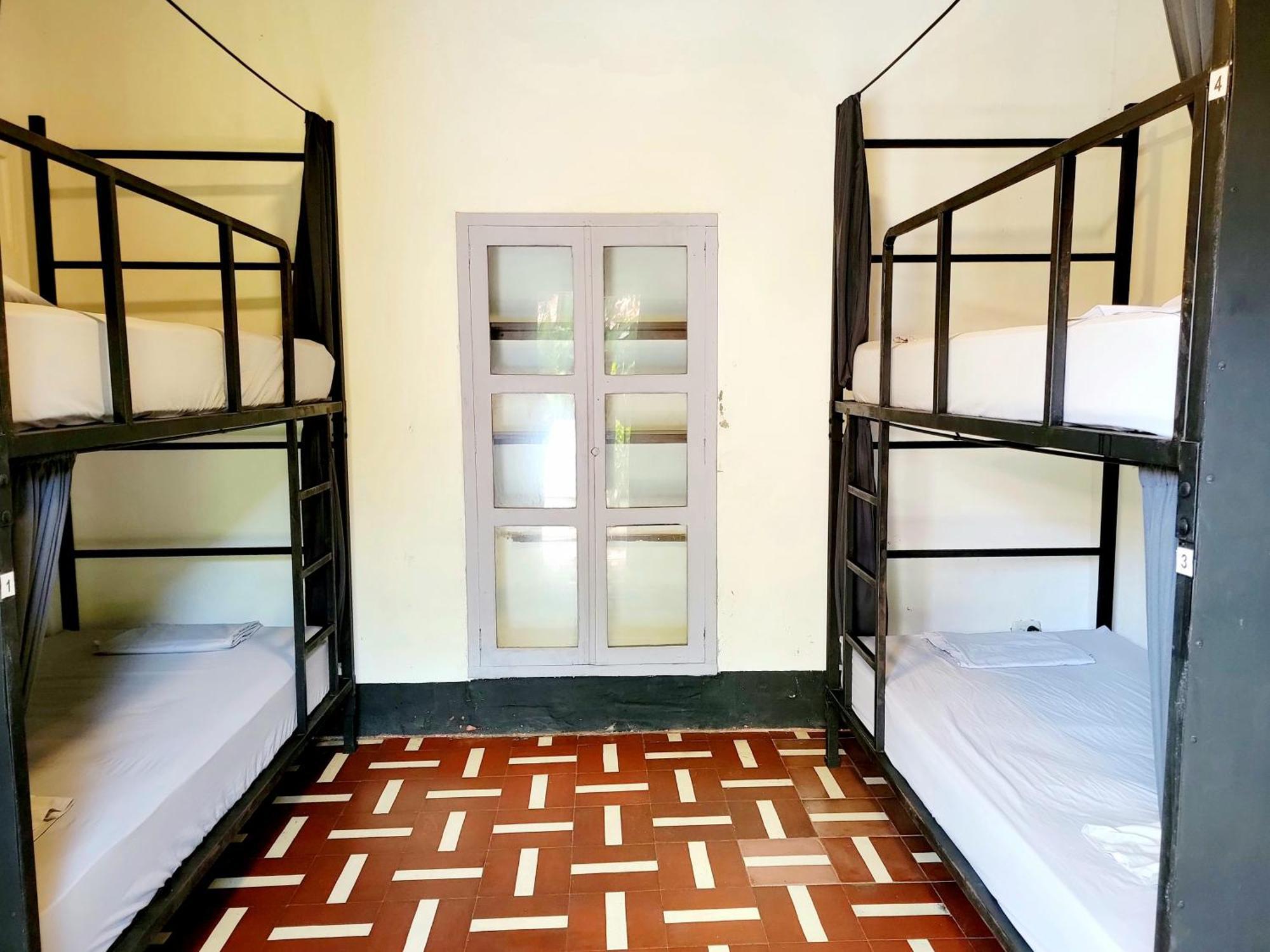 Poco A Poco Junior Hostel Leon Ngoại thất bức ảnh