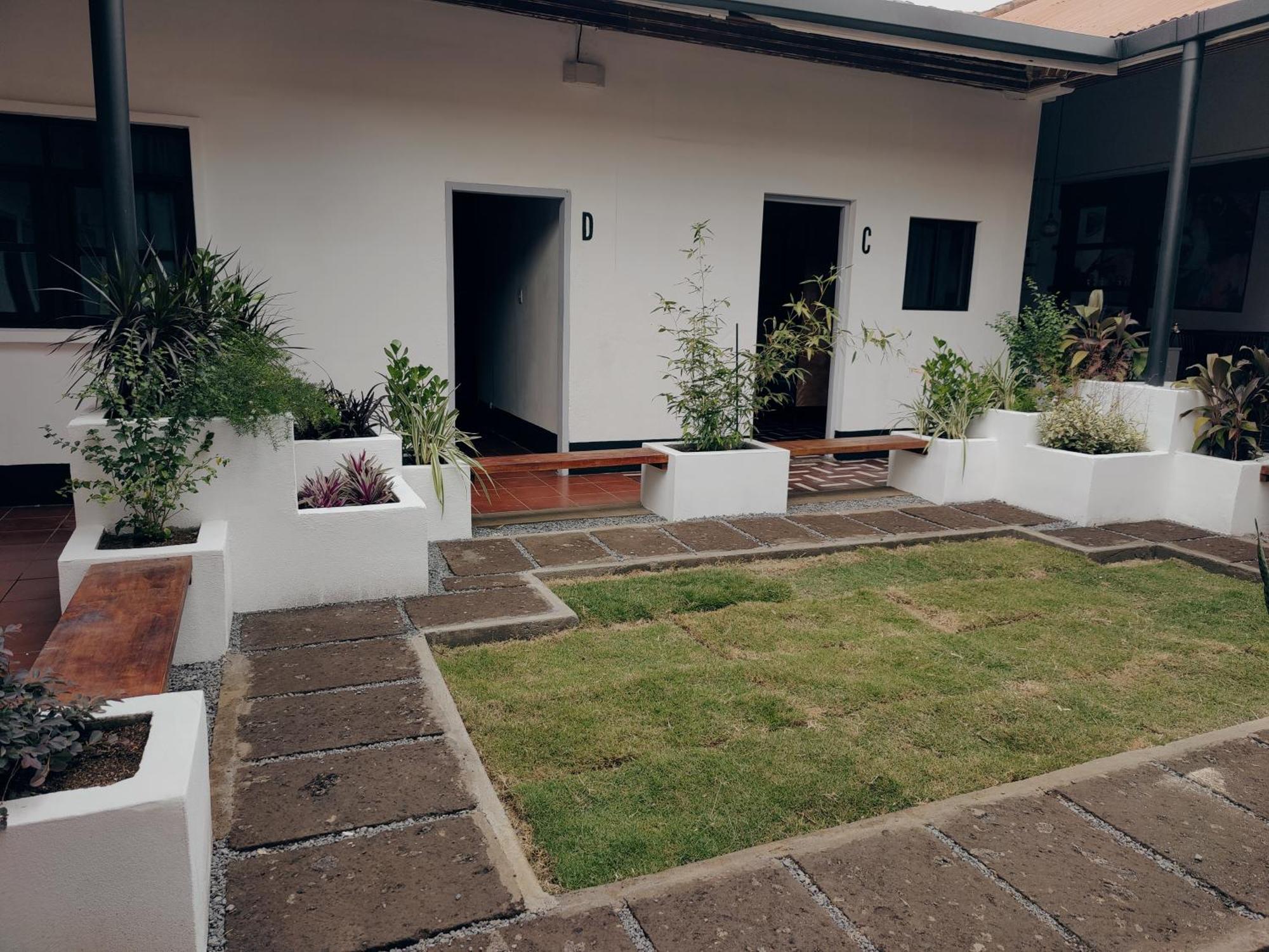 Poco A Poco Junior Hostel Leon Ngoại thất bức ảnh